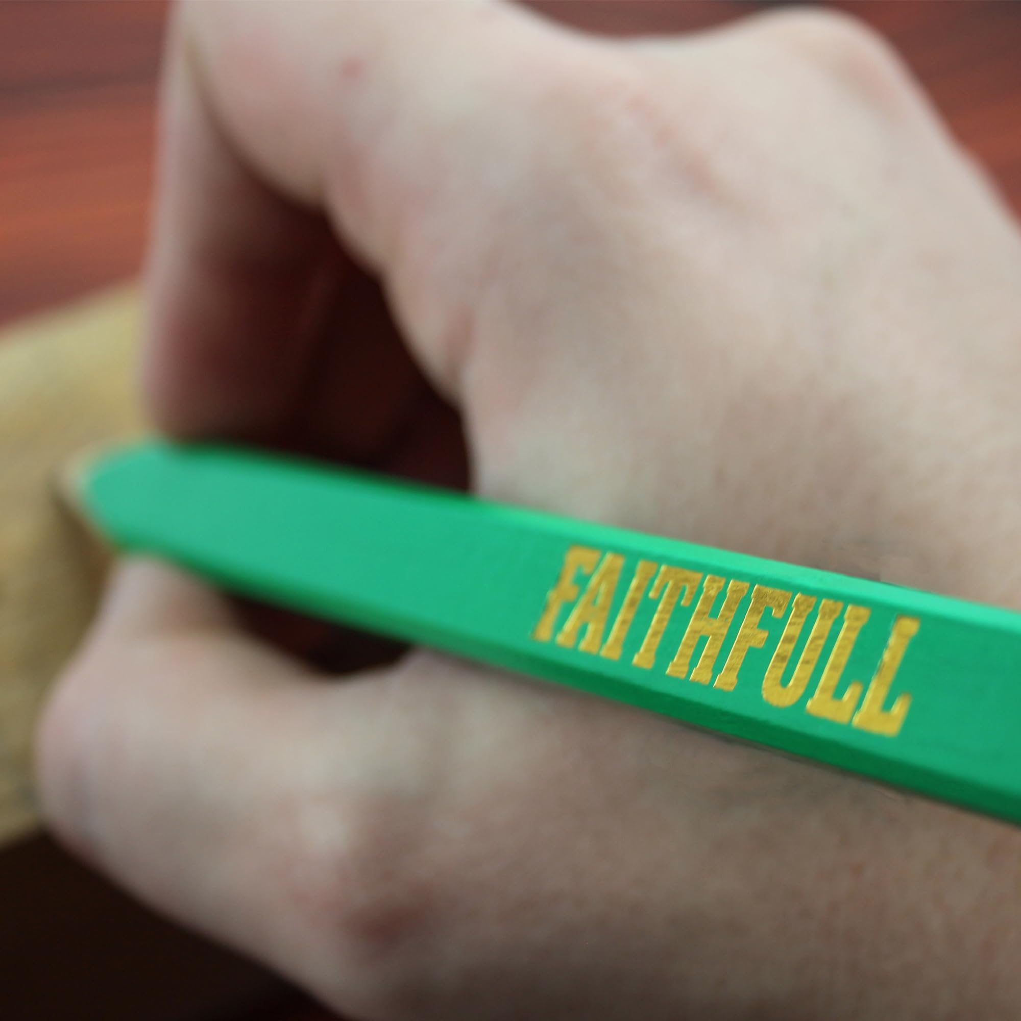 Faithfull FSC Wood Carpenters Pencils 10 Pack - Hard (Green) - Image 2