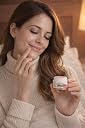 KHAN KESAR MAHAL Saffron Lip Love Mask – A Luxurious New-Frmula Lip Care Ritual With Pure Saffron To Deeply Hydrate, Repair, And Soften Lips | This Rich, Nourishing Treatment Restores Natural Pink Glow | Smooths Dryness | Leaves Lips Irresistibly Plump, And Healthy | gallery image