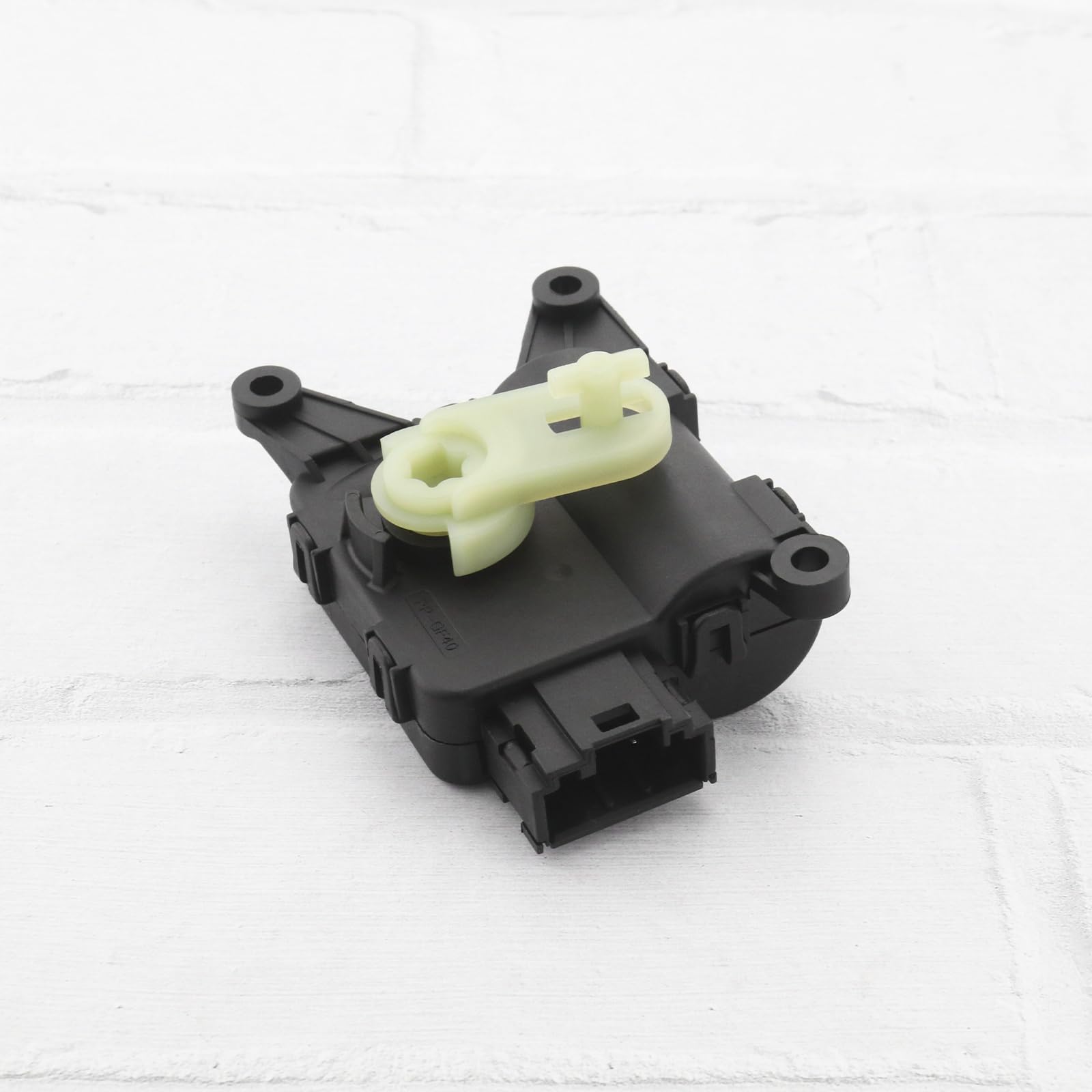 Attuatore per serranda aria condizionata auto 1K0907511B 1K0907511C 1K0907511Q Motore per aletta di ricircolo aria auto compatibile con Audi A3 compatibile con VW