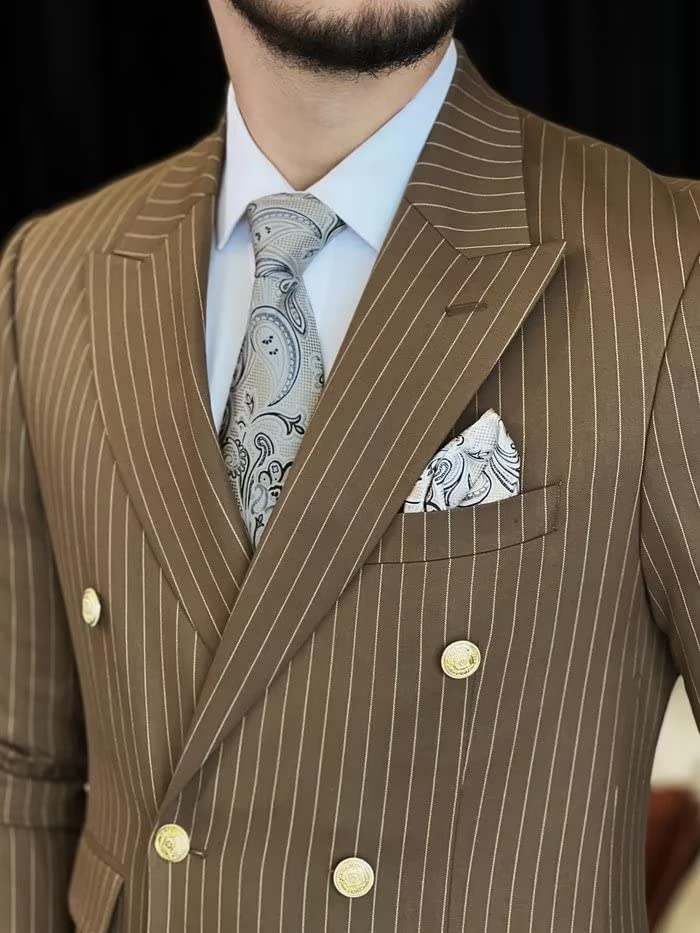 Mens Pinstripe Suit Slim Fit 2 Piece Double Breasted Wedding Halloween Christmas Prom Gold Button Blazer and Pants4