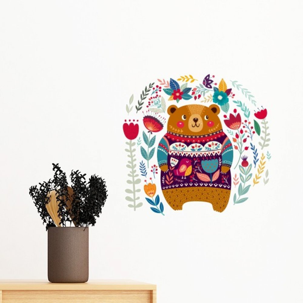 Sticker animal ours rose pour décorer une chambre de bébé avec ce papier peint DIY