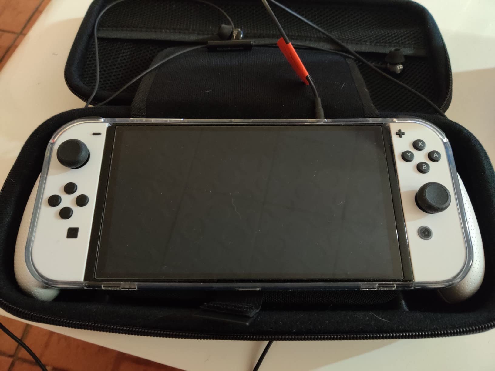 Was soll ich groß schreiben, das OLED Display ist wirklich der Hammer!!!!