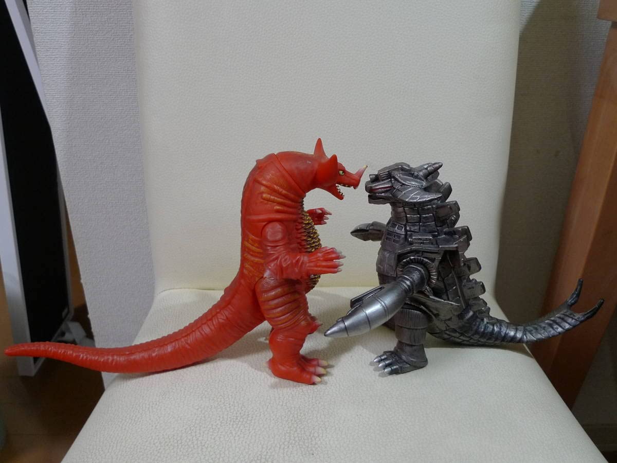 Amazon.co.jp: ウルトラ怪獣シリーズ2005・2009 ゴモラ レ