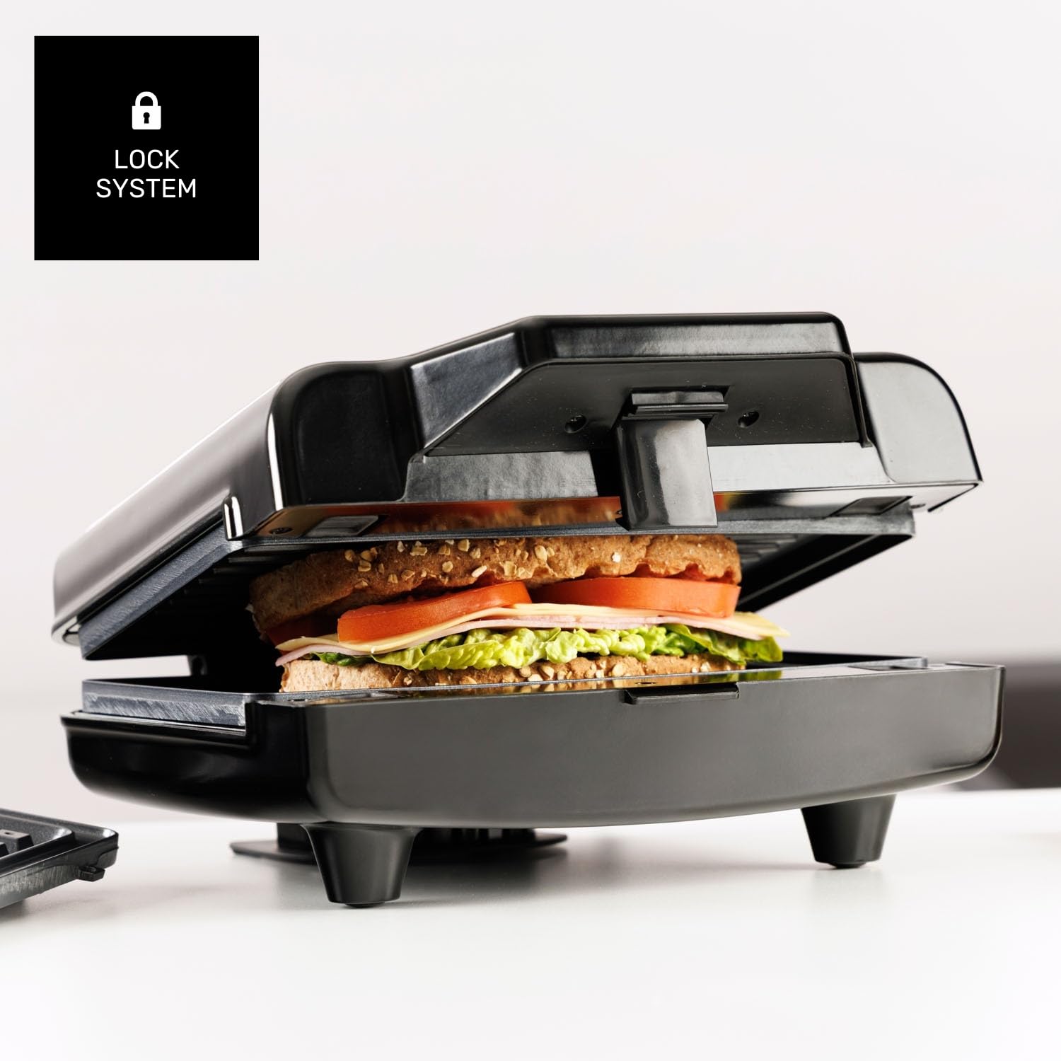 Taurus - Sandwichera Miami Legend | 900W | 3 Placas antiadherentes desmontables: Sandwich, Grill y Gofre | Rápido Calentamiento Uniforme | Almacenaje vertical | Asa toque frío | Acabados Inox