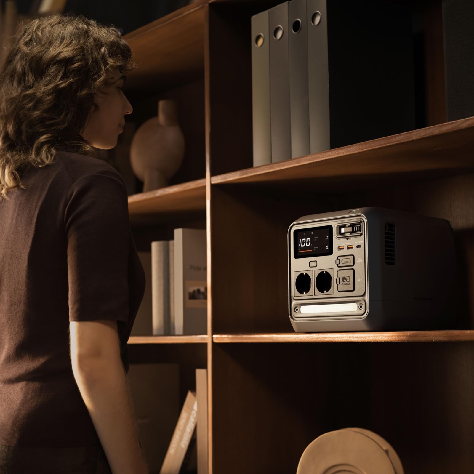 DJI Power 1000 Mini tragbare Powerstation, 1008-Wh-LFP-Akku, kompakte Größe, maximale Ausgangsleistung 1000 W, in 58 min von 0% auf 80% geladen, Stromgenerator für Zuhause, Camping