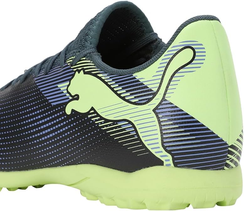 PUMA Men's Football Soccer Shoe
