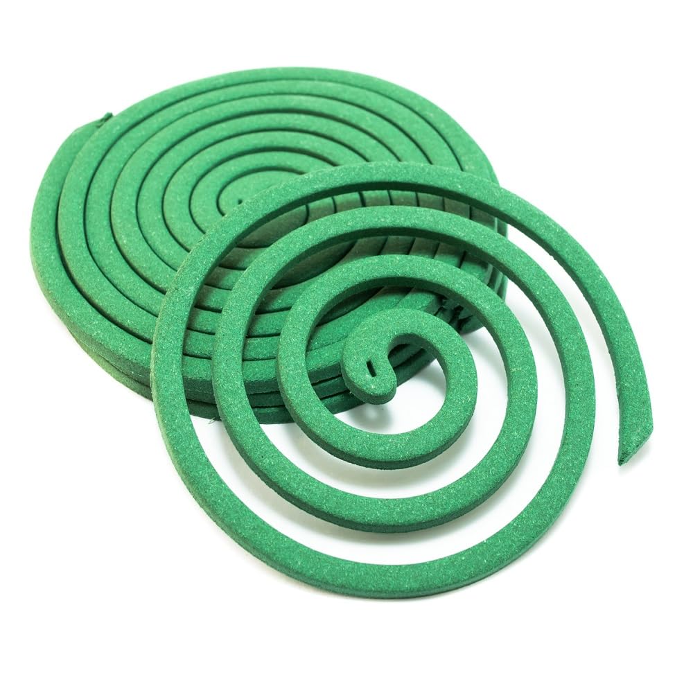 Citronella Coils, 2 Pack, 16 Citronella Incense with 4 Coil Stands, Ideal for Outdoor Use - Each Coil Lasts 5-7 Hours, Green