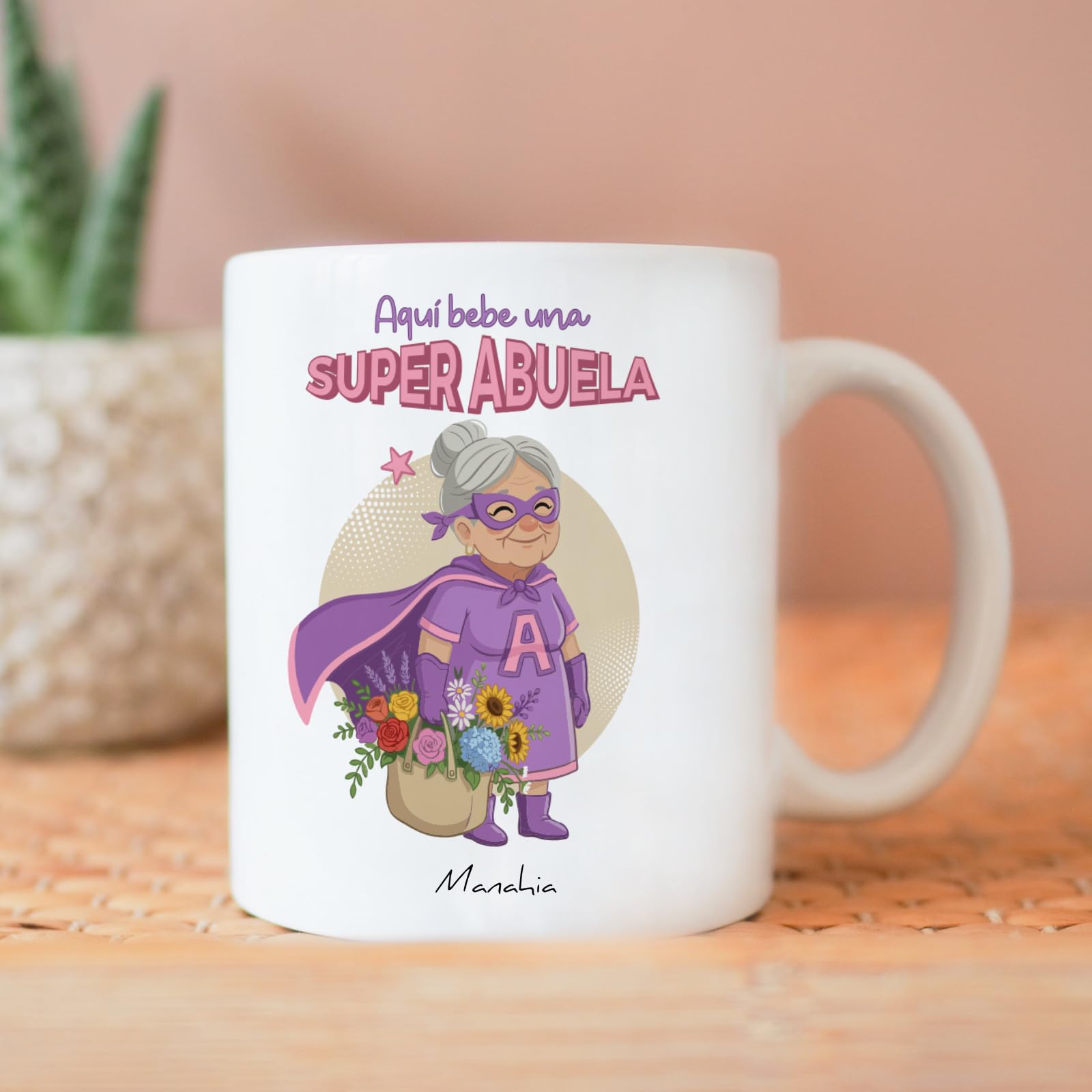 Manahia - Taza Abuelita - Aquí bebe una super abuela | Regalo Original Nietos, Superabuela - Idea Sorpresa Cumpleaños, Día de la madre, Navidad | Caja Regalo Kraft — view 7
