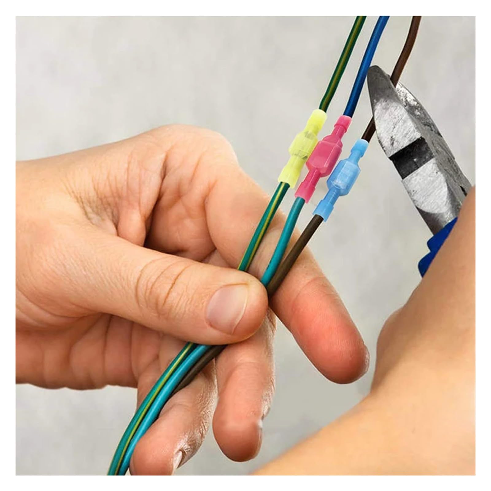 Paquete de 100 conectores de cable, terminales de engarce eléctrico en frío de nailon de pala macho y hembra completamente aislados, desconexión rápida(Yellow Male 100PCS)