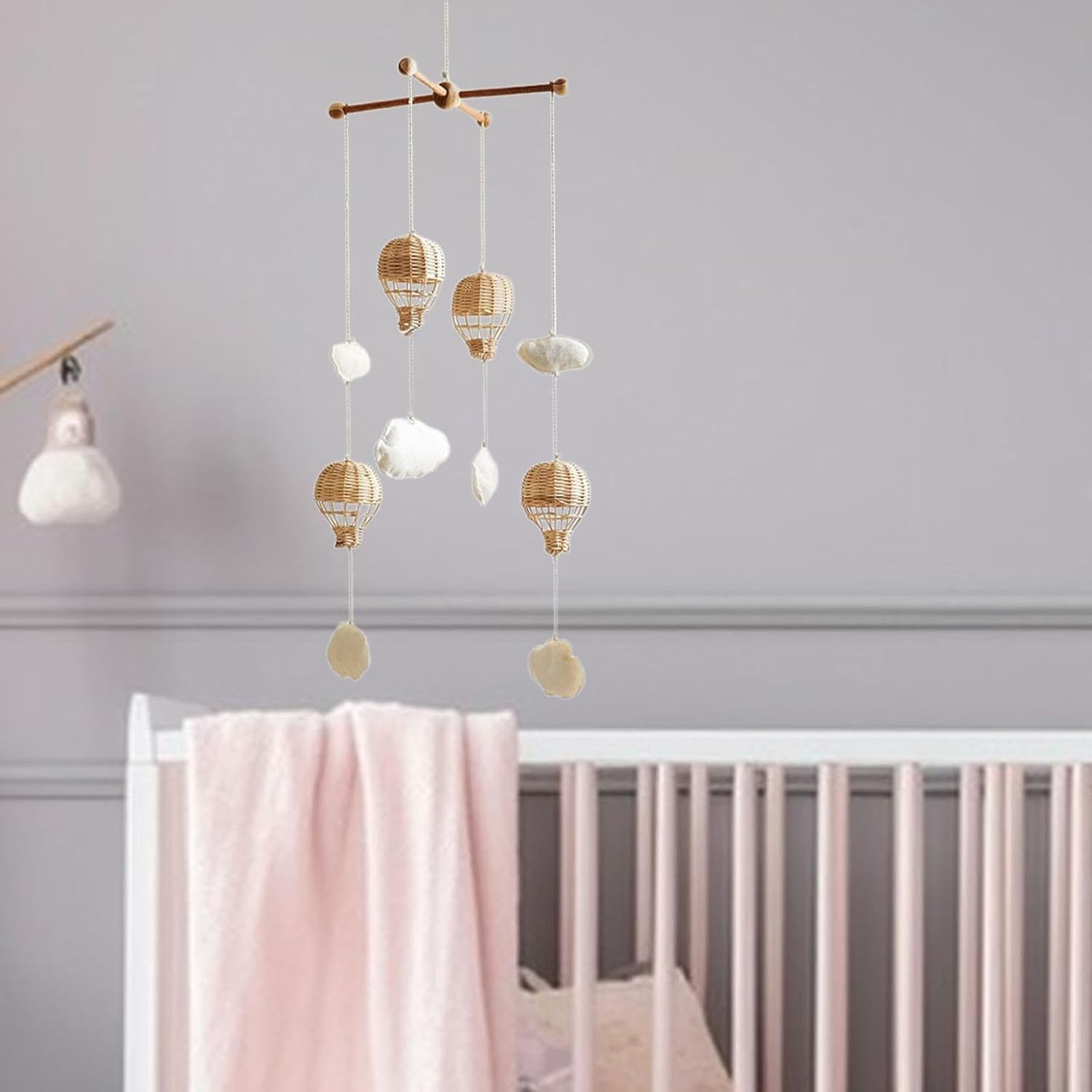 Baby Mobile for Crib Decorating Rattan Hot Air Balloon Pendant Cloud Ornament for Infant Sensory Infants 0-6 Months