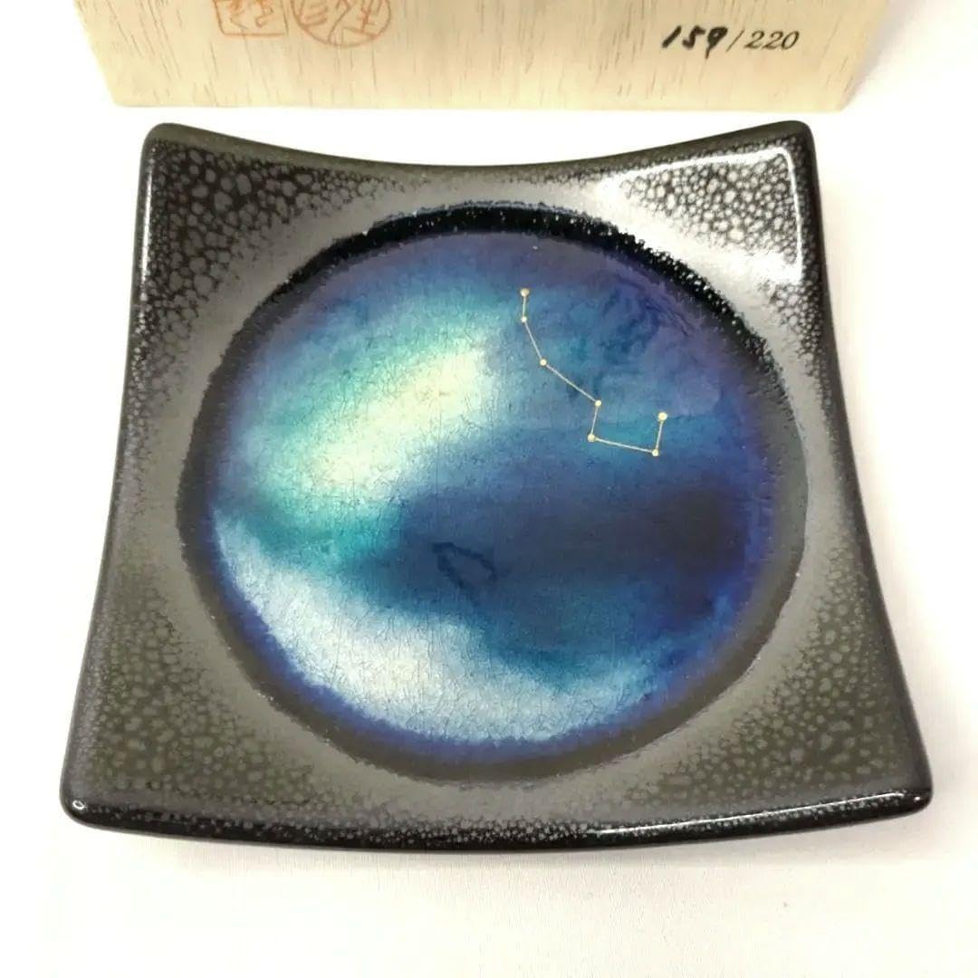 北極星と海 石垣焼窯元 春彦 加賀蒔絵 光彦 159/220 数量限定品 角皿 Amazon.co.jp: 北極星と海 石垣焼窯元 春彦 加賀蒔絵 光彦 159/220 角