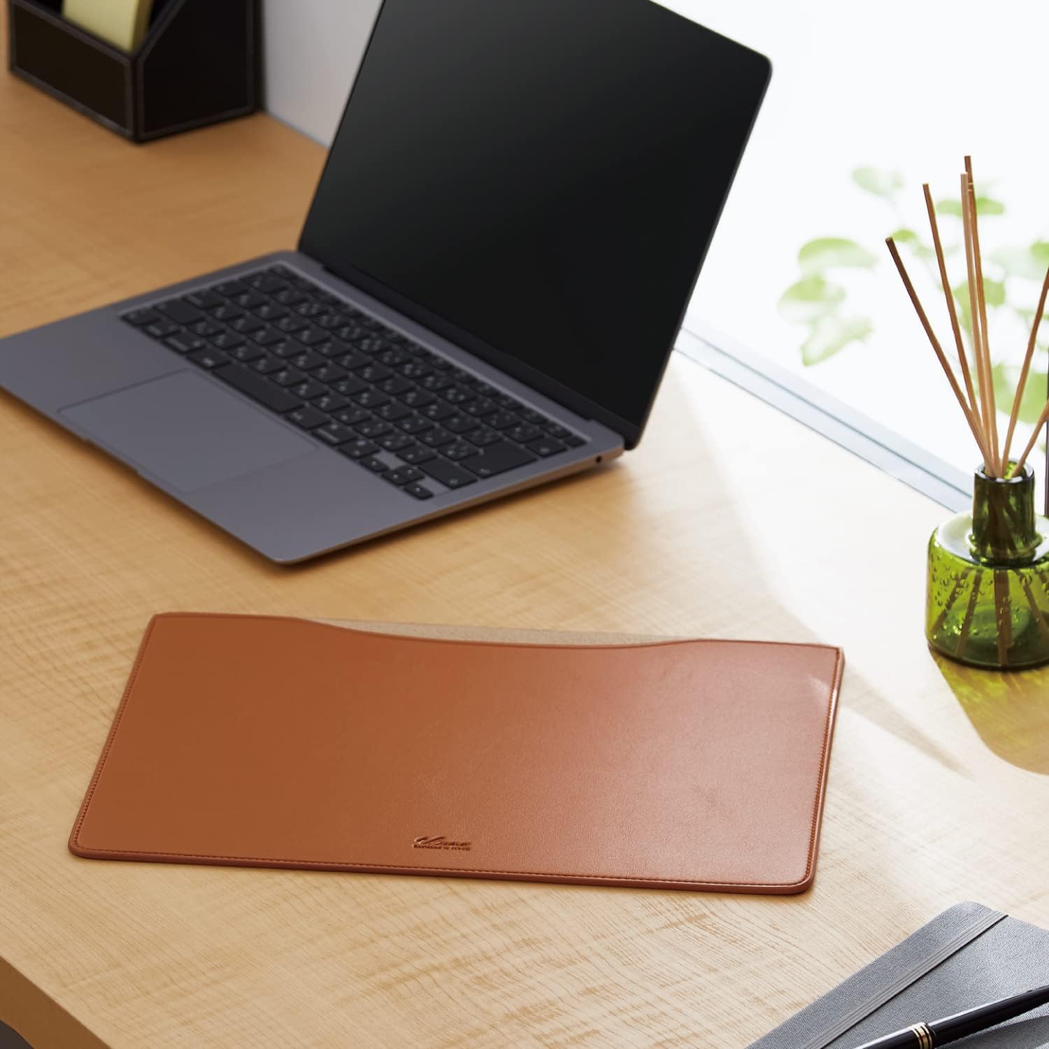 Elecom BM-IBSVM2213CA Computer Case, PC Case, Compatible with MacBook Pro 13.3 Inch (2022/2020/2019/2018), Soft Leather Sleeve Case, Slim, Camel