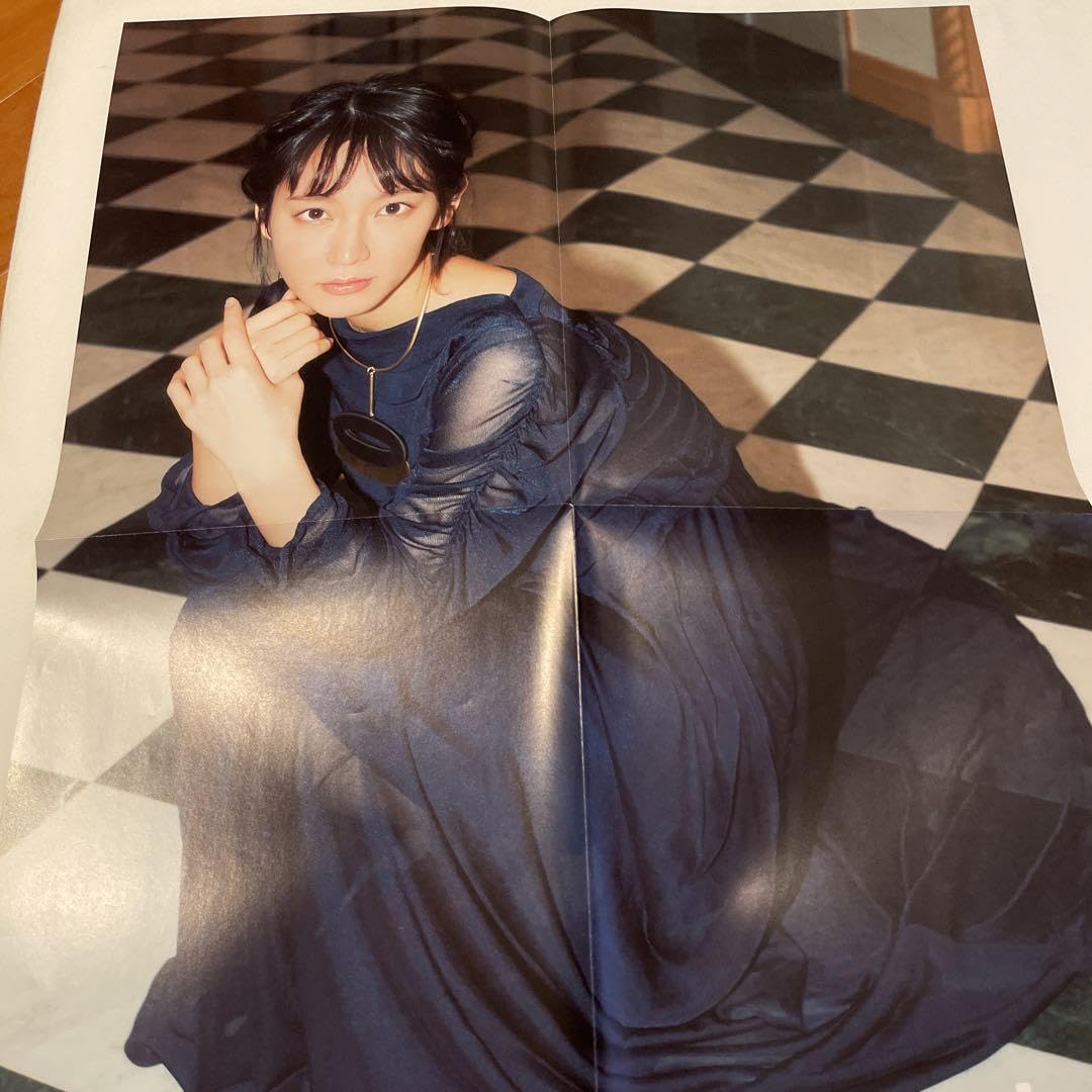 Amazon.co.jp: 吉岡里帆 ポスター : おもちゃ