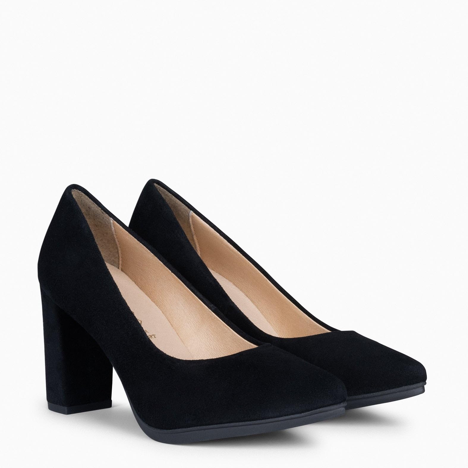 miMaO. Zapatos de tacón Ancho para Mujer en Piel de Ante y Plantilla de Gel. Fabricado y Diseñado en España