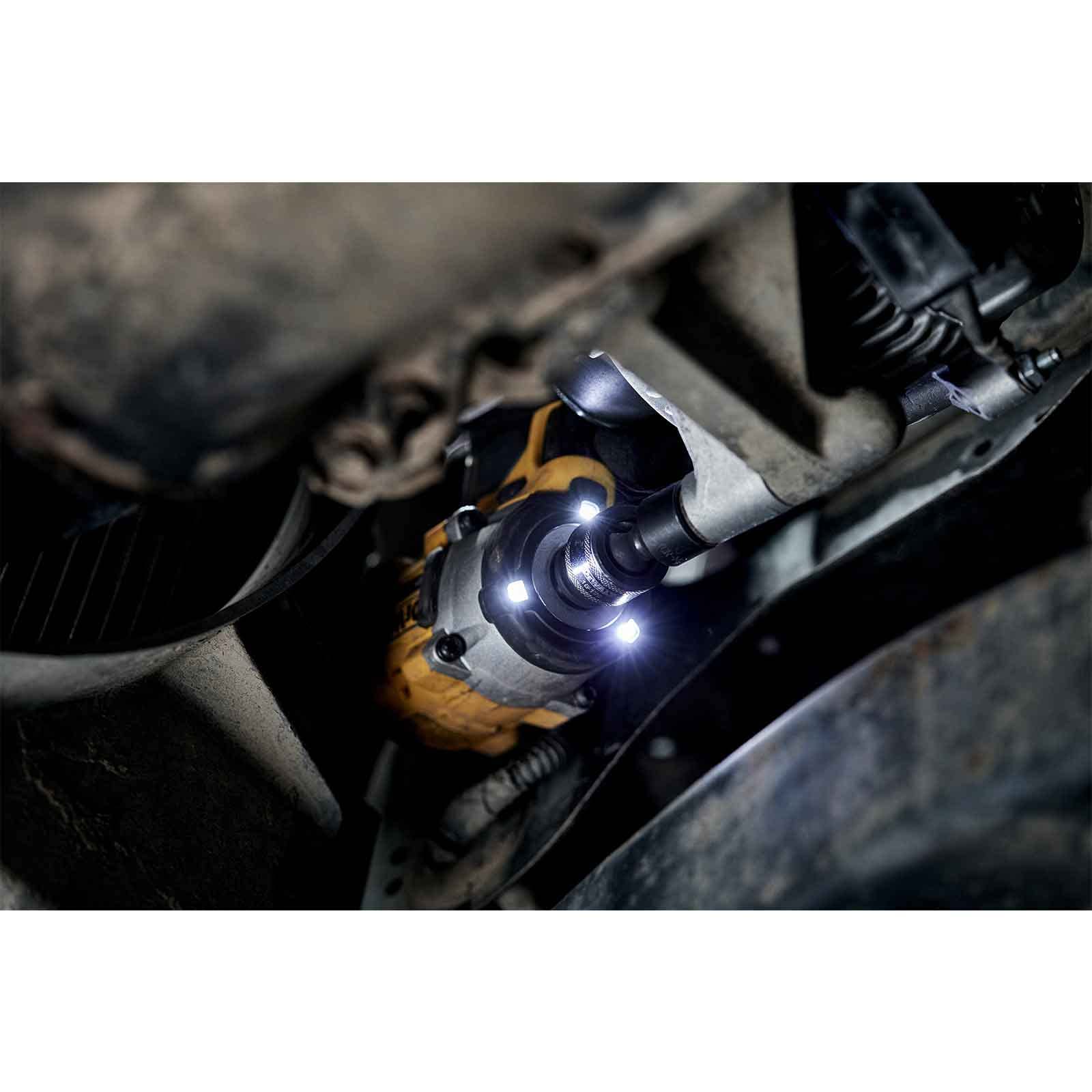 DEWALT DCF922NT-XJ Atornillador impacto (batería)