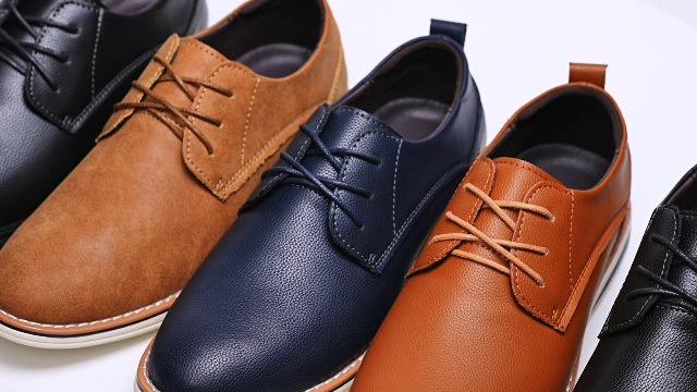 【around the shoes】　レースアップ　スエードシューズ 赤 around the shoes】 レースアップ スエードシューズ 赤