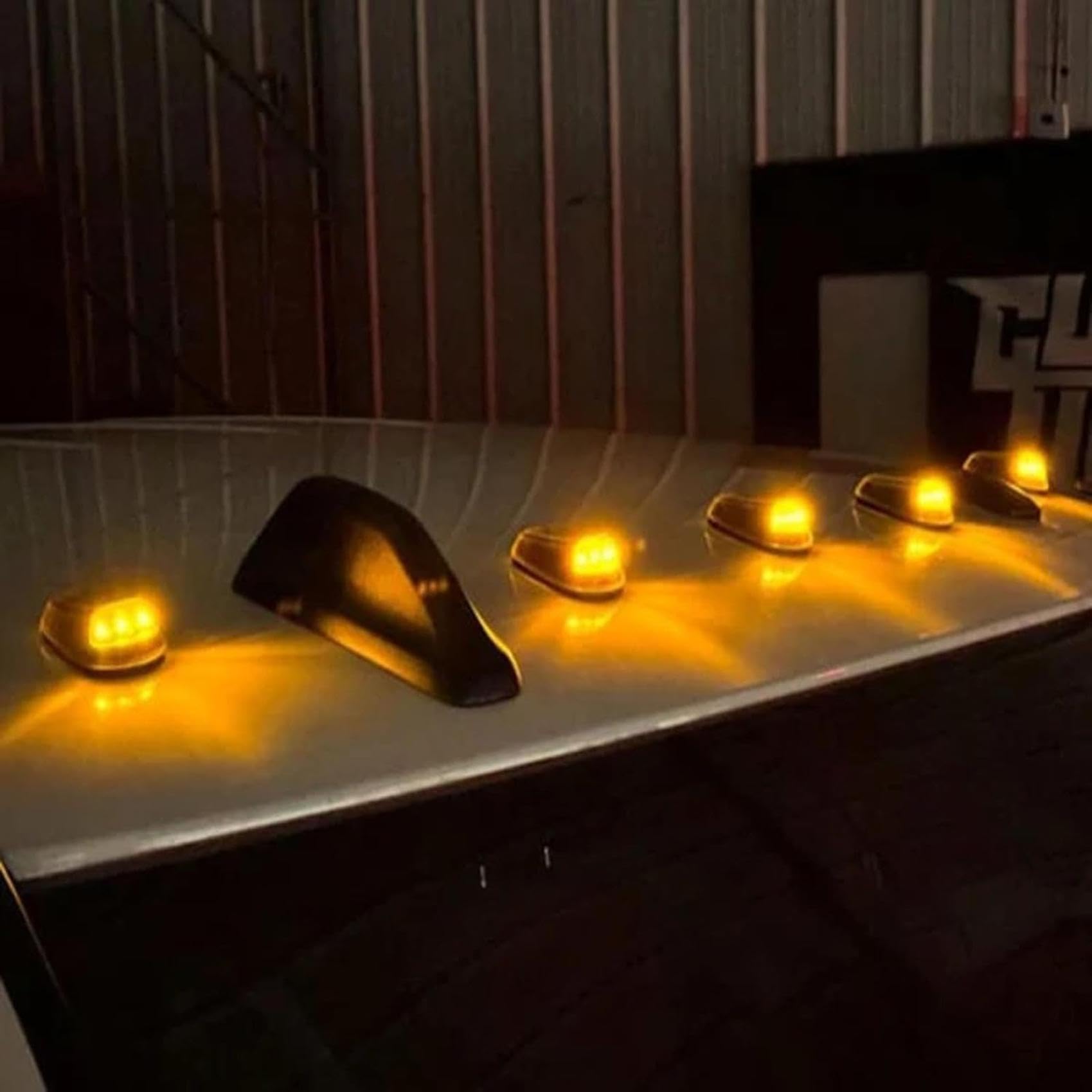 Ankikina Lot de 5 lampes solaires de cabine sans fil pour camion, sans perçage, lampes solaires de cabine à énergie solaire 2500 (lumière jaune Ankikina Lot de 5 lampes solaires de cabine sans fil pour camion, sans perçage, lampes solaires de cabine à énergie solaire 2500 (lumière jaune