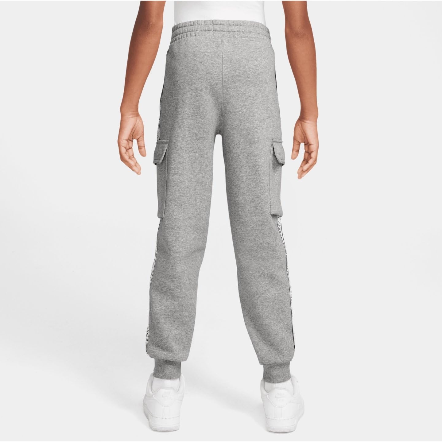Nike - Nike Sportswear Club Fleece Cargohose für Ältere Kinder, Pantaloni Unisex - Bambini e Ragazzi