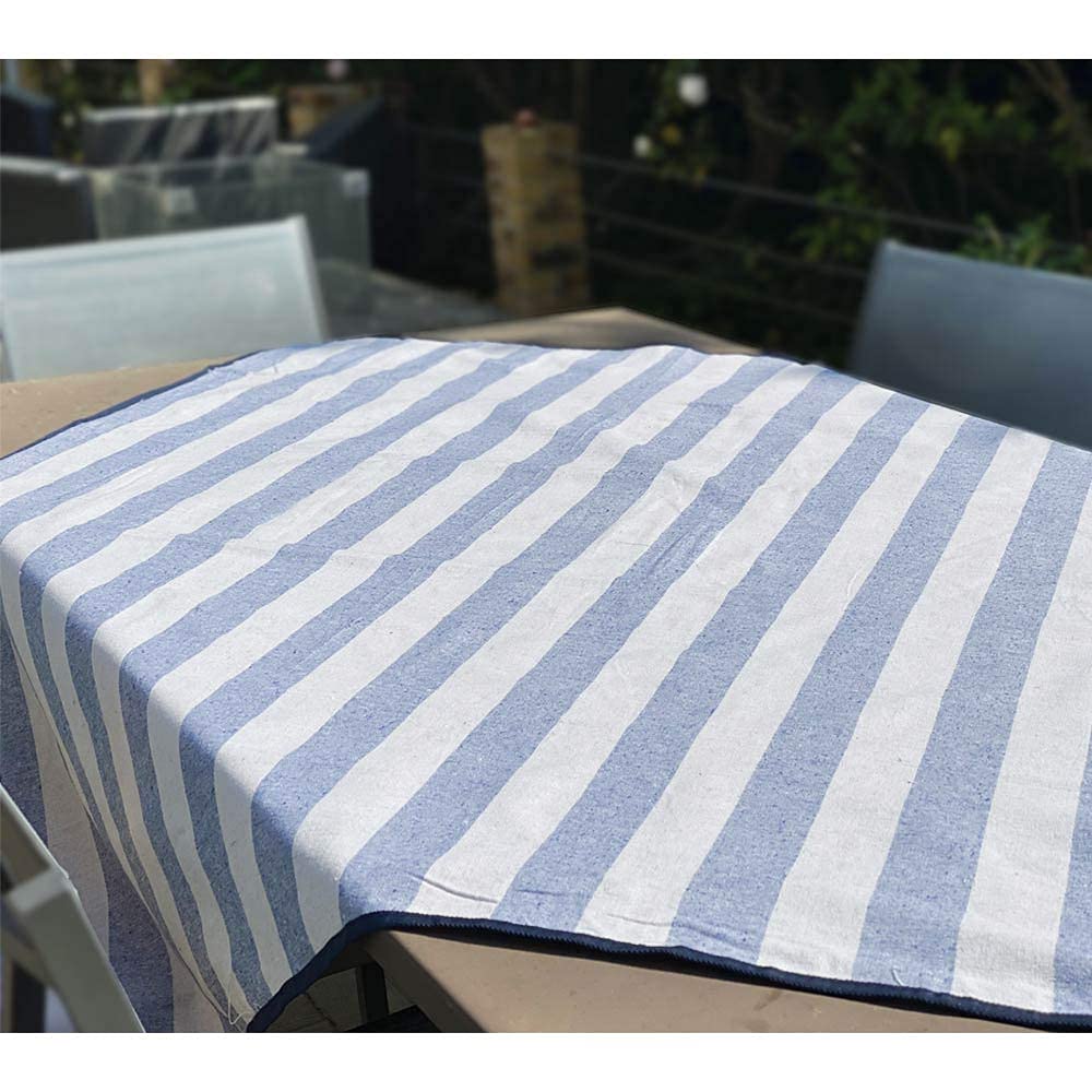Les Jardins de la Comtesse - Nappe Pique-Nique Carré Bleu Ciel/Blanc - Coton/Revers Imperméable Polyester - 140 x 140 cm - Parfait pour l'herbe - Aussi pour Table de Jardin - 4/6 Personnes