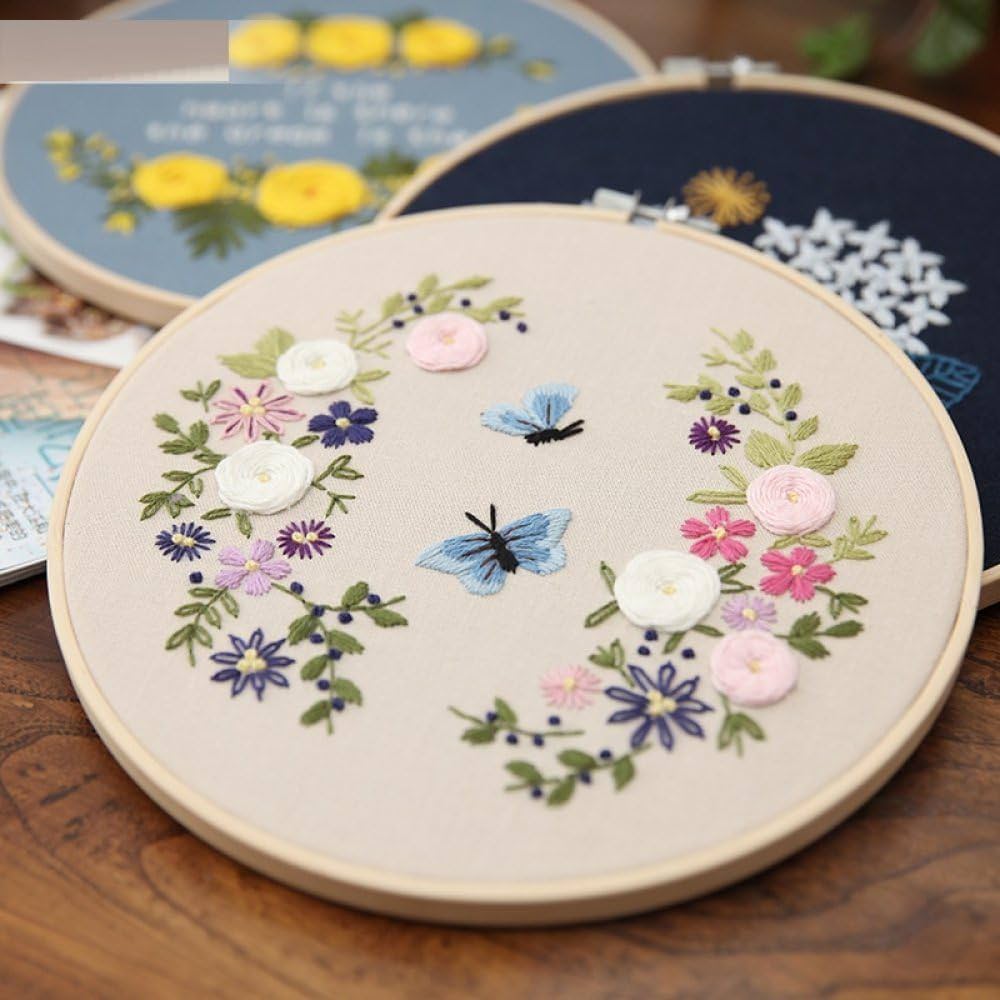 刺繍アート 子供たちの姿が描かれた木製フレーム付き Amazon.co.jp: PALTIA アートフレーム 2個 セット 子供の絵 作品