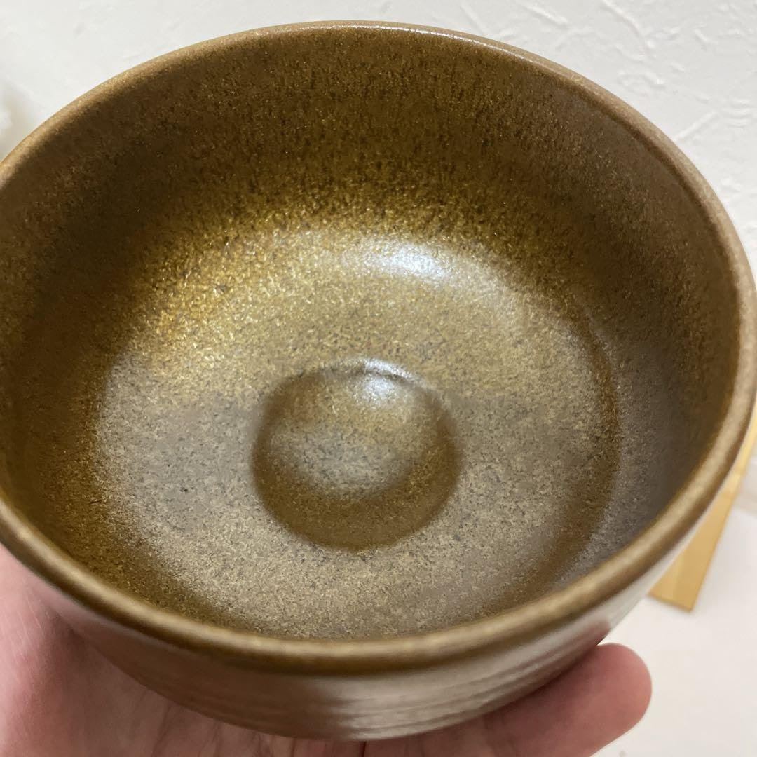 Amazon | 有田焼 桂山窯元 金色 抹茶茶碗 | ノーブランド品 | 抹茶碗