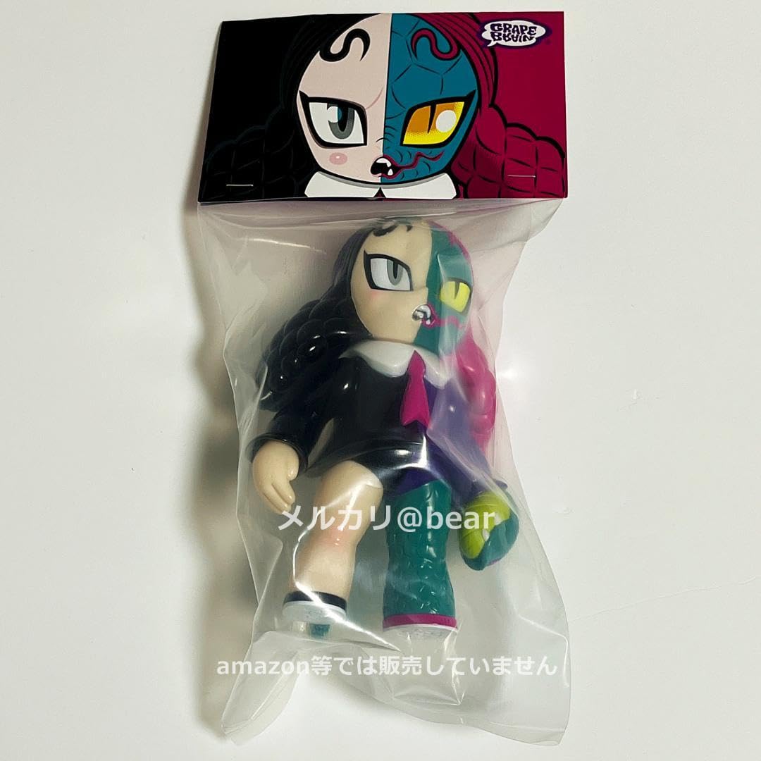 蜷局少女みみみちゃん毒々ソフビGRAPE BRAIN