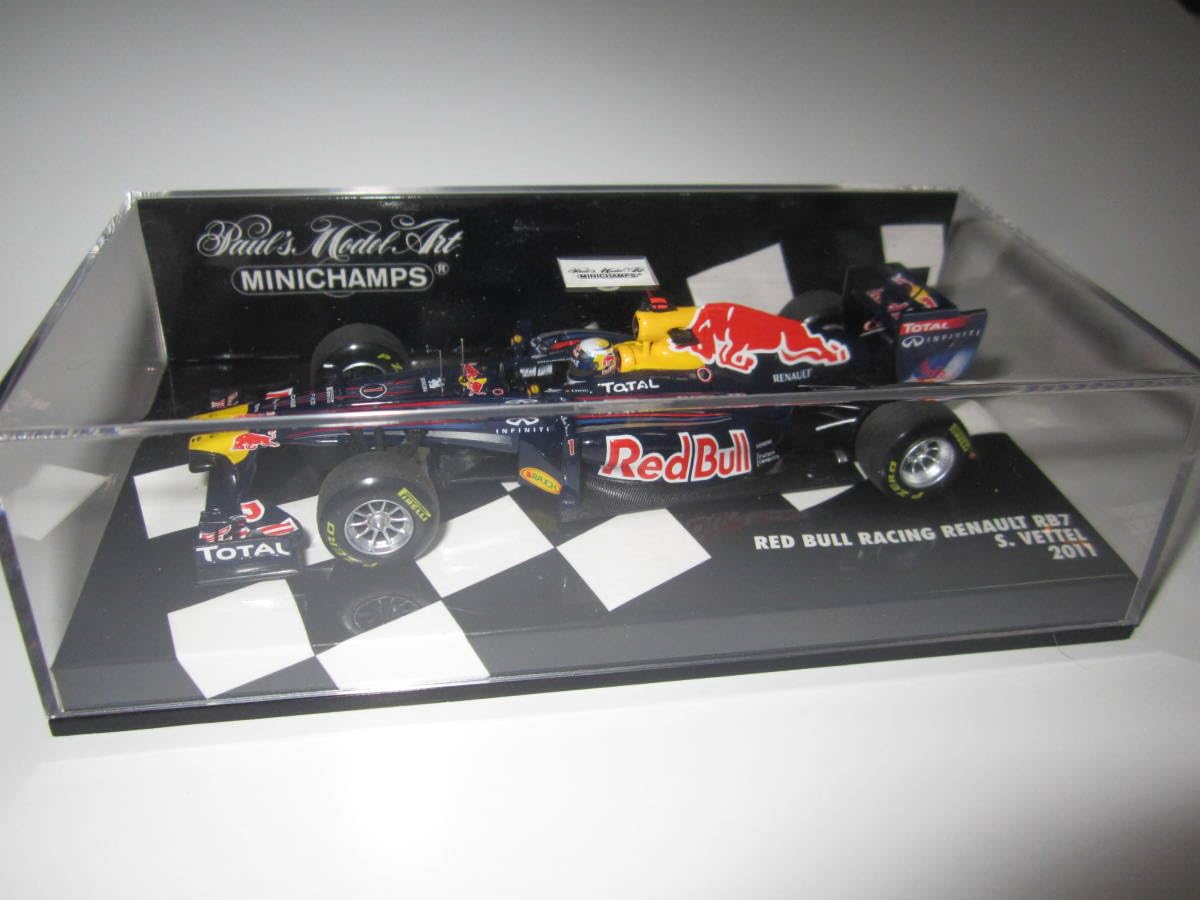 Amazon | PMA ミニチャンプス 1/43 レッドブル RB7 2011年 №1 