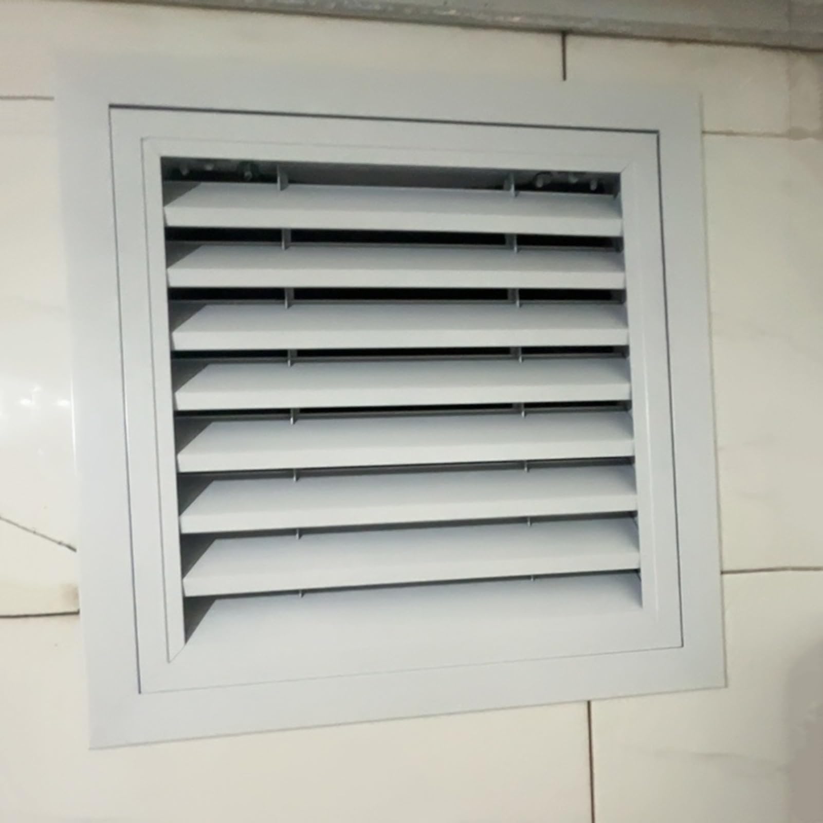 Dailify Access Panel Shutter Vent Access Door Panel for Wall/Ceiling, Home Drywall Access Vented Hatch, Aluminium Universal Plumbing Inspection Cover(50x80cm (20x32in))