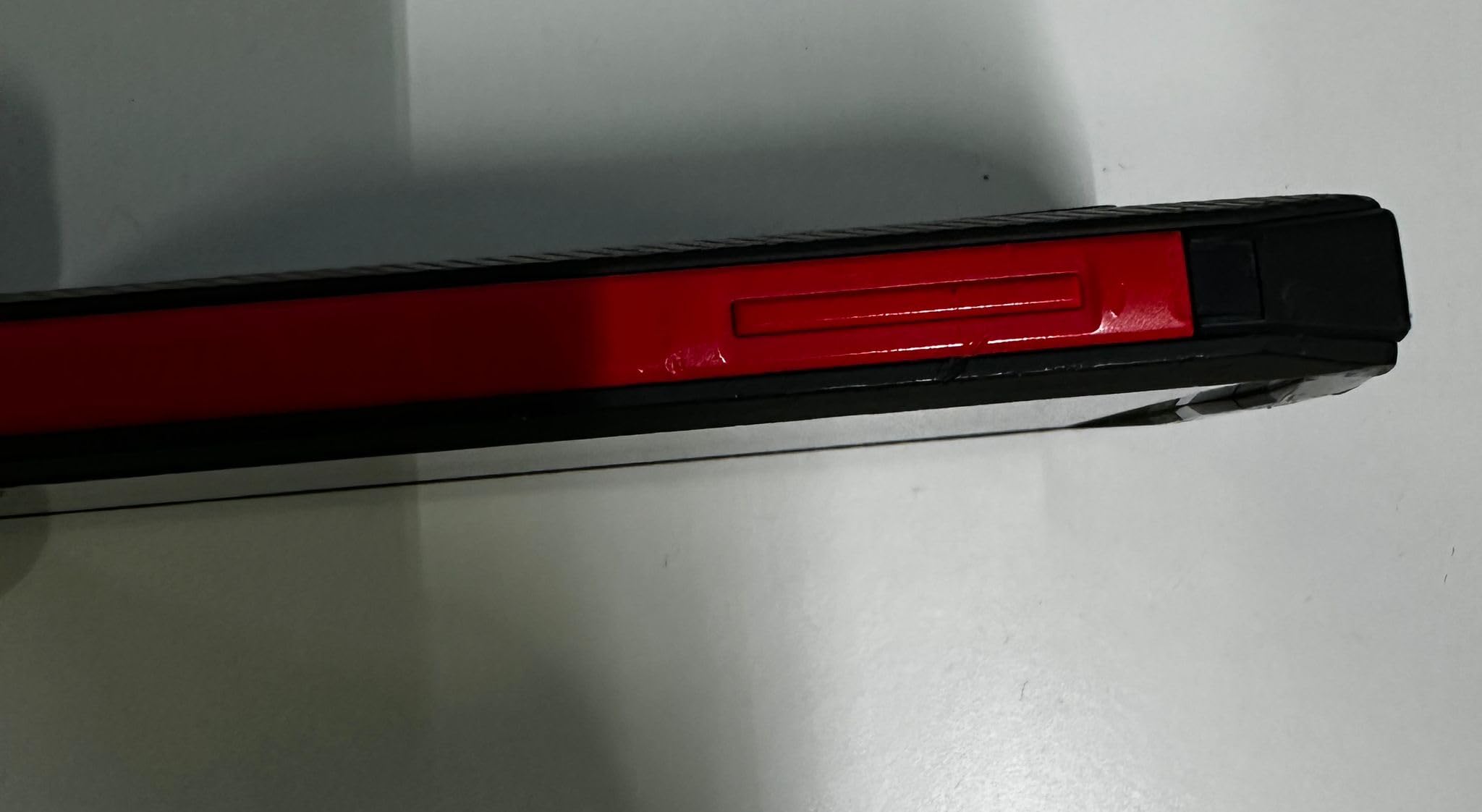 Crosscall Trekker-M1 Core Smartphone Portable Débloqué 4G (Ecran: 4,5 Pouces - 16 Go - Double Micro-SIM - Android) Noir/Rouge