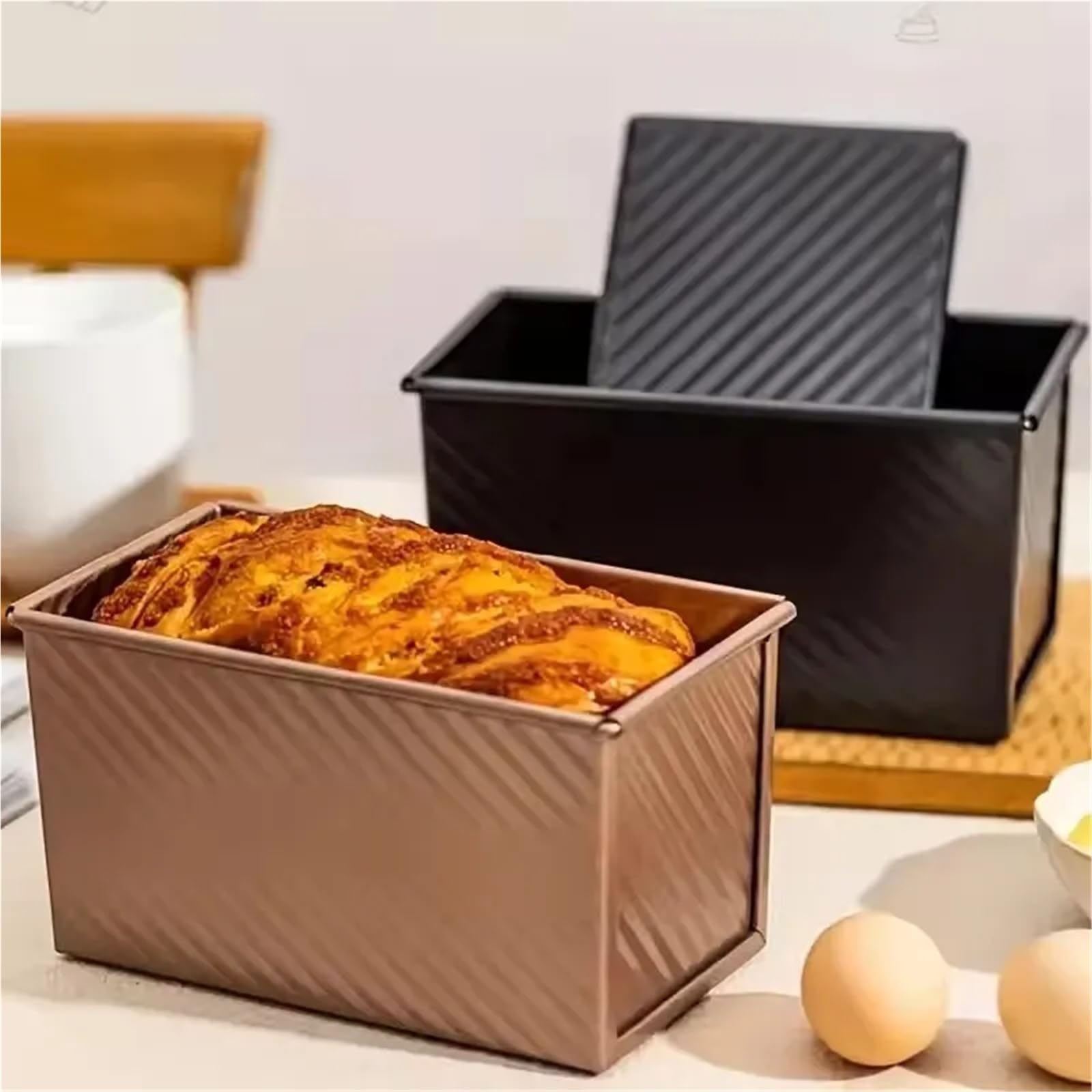 Molde for pan tostado rectangular antiadherente con tapa | Molde de pan de acero al carbono corrugado for hornear en horno.(Gold with lid)