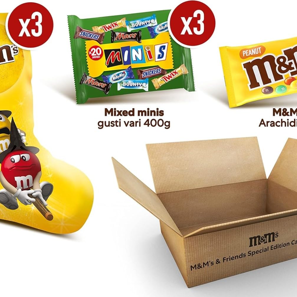 M&M's & Friends 3 Calze della Befana, Edition Epifania con 1560g di cioccolato M&M's, Twix, Snickers, Bounty, Mars e Milky Way