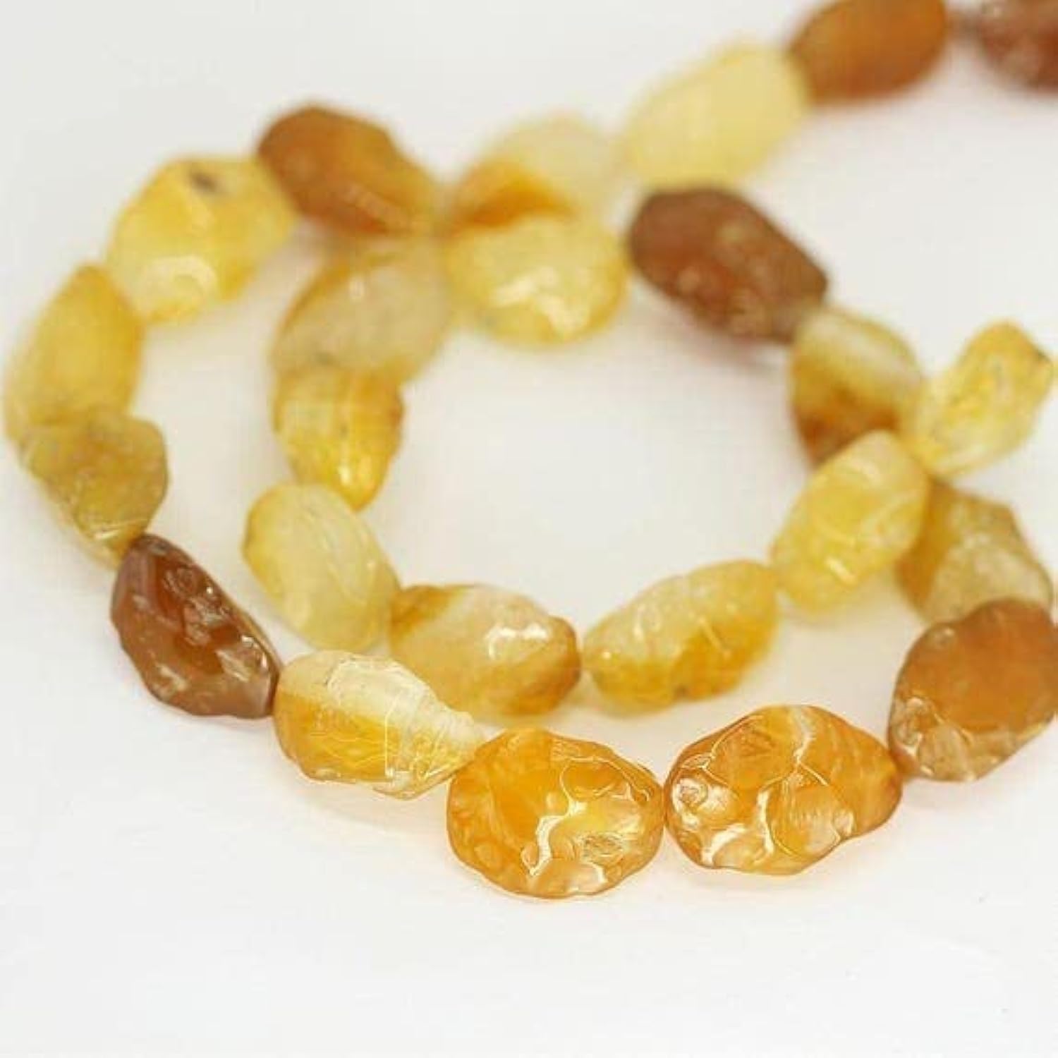 Perles en agate jaune miel LKBEADS pour créer vos colliers bohèmes d'été