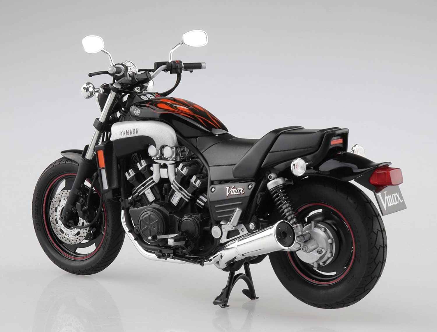 ヤマハ VMAX(ブラック) 1/12スケールモデル Amazon | スカイネット 1/12 完成品バイク Yamaha Vmax ブラック