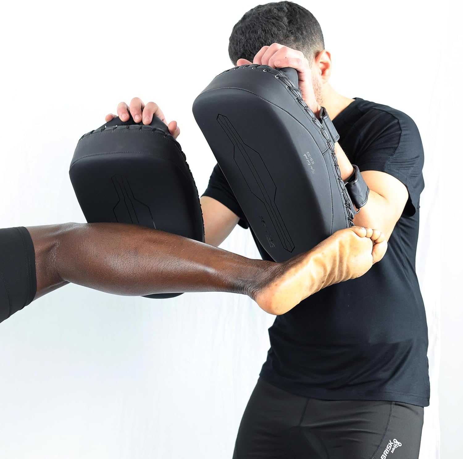 Mytra Fusion paos Muay Thai Curvo pao Muay Thai para Artes Marciales, Kickboxing, Taekwondo, Entrenamiento, paos Patadas Muay Thai Pads X 1 Unidad Individual