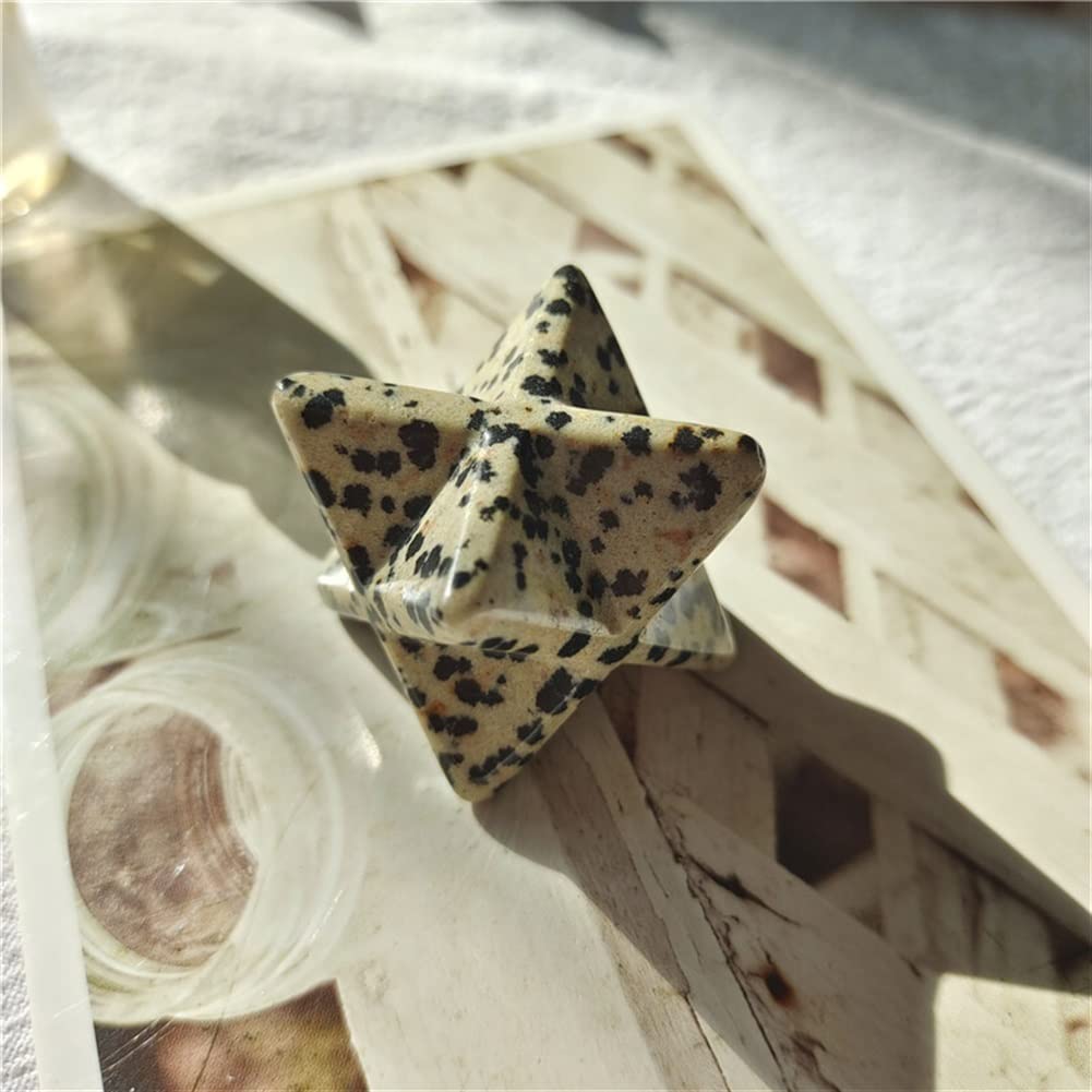 Pendentif cristal étoile en pierre naturelle, un cadeau idéal pour la maison