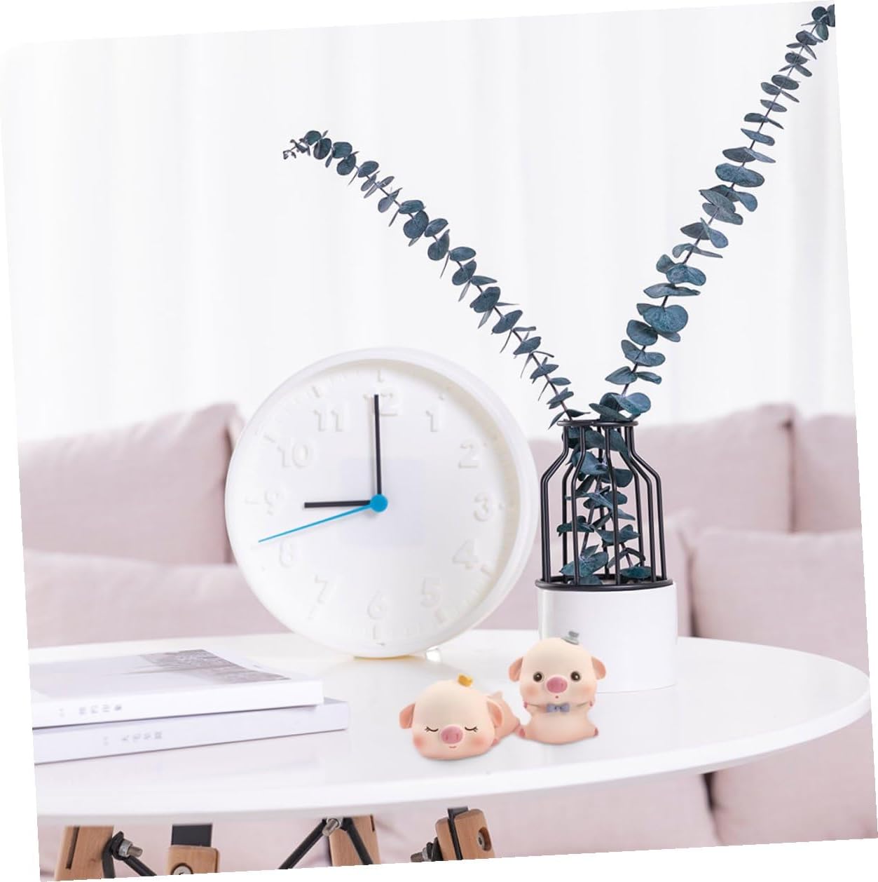 4pcs Cute Pig Cake Ornaments Resin Miniature Animal Figurines Cartoon Piggy Decor for Birthday Party Home Office Desk Decorations