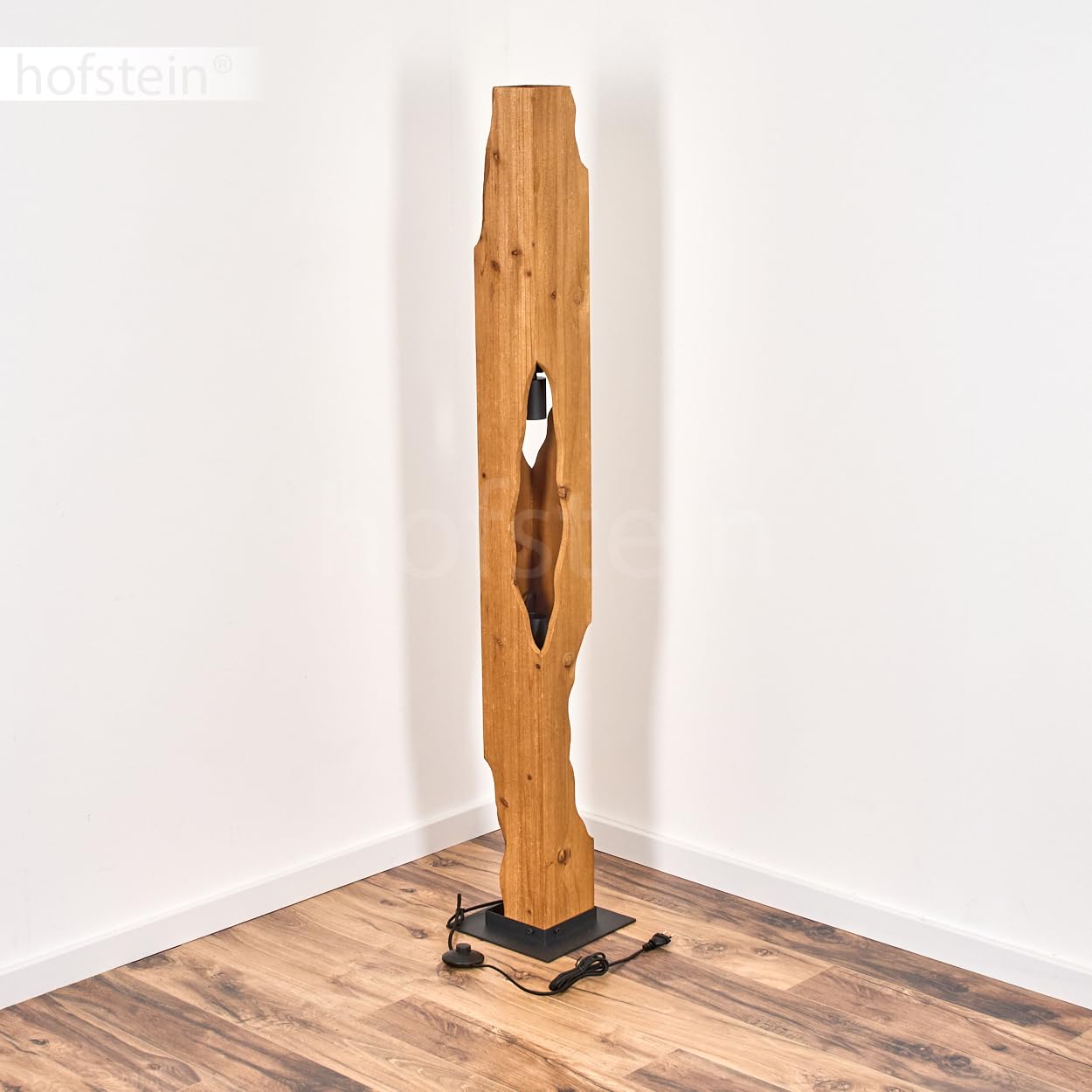 HOFSTEIN Stehleuchte Sernadelo, moderne Stehleuchte aus Metall/Bambus in Schwarz/Naturfarben, geschwungene Leuchte im Boho-Style mit Fußschalter am Kabel, Höhe 141 cm, 4 x E27, ohne Leuchtmittel
