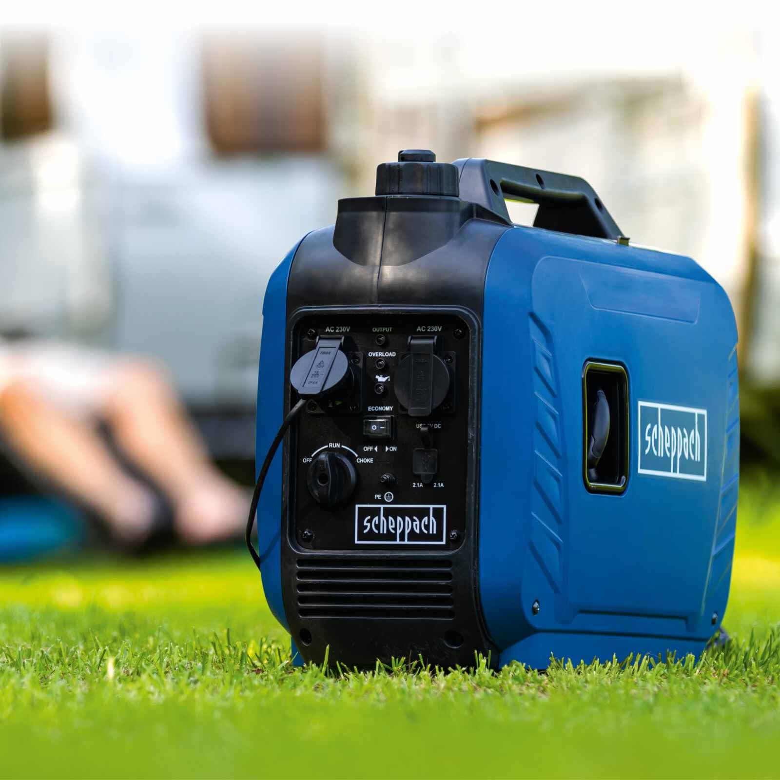 Scheppach Groupe Electrogène Inverter SG2500i | Générateur d'électricité de secours | 2000W | 2 Prises 230V / 2 Fiches USB type A | 91,6 dB volume sonore