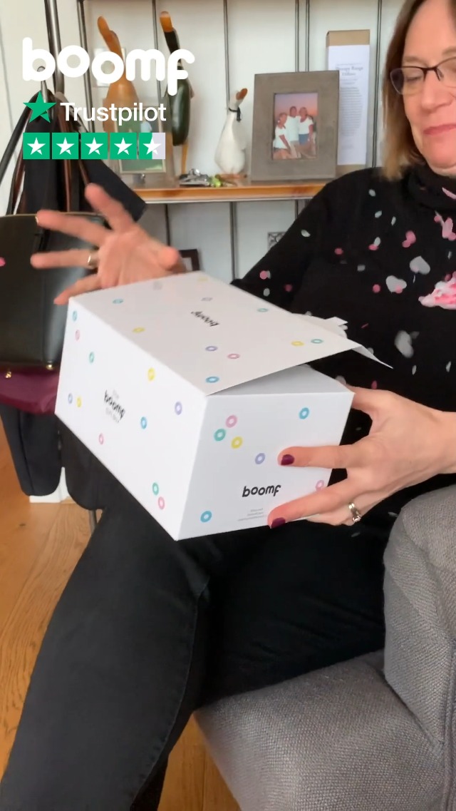 Boomf Bomb Exploding Cards With A Surprise Confetti Pop!