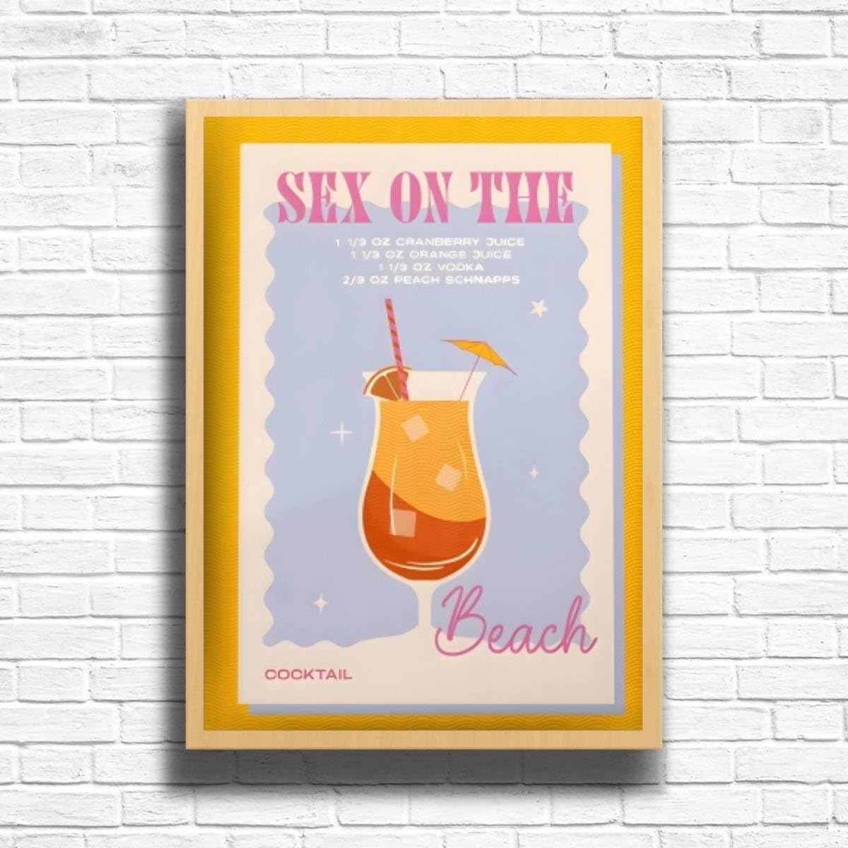 Sex On The Beach - Vintage Cocktail Print, Home Bar Art Display - Retro Bar Decor for Home, Kitchen, Lounge - Ideal Poster for Cocktail Lovers, A4 A3 Home Decoration Wall Art Deco (A4 Framed (Oak))