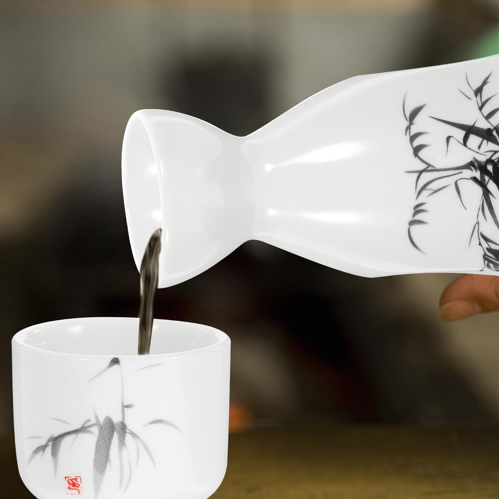 Japanisches Keramik Sake Satz mit 7 Teilen Weihnachten Mottoparty Weiß