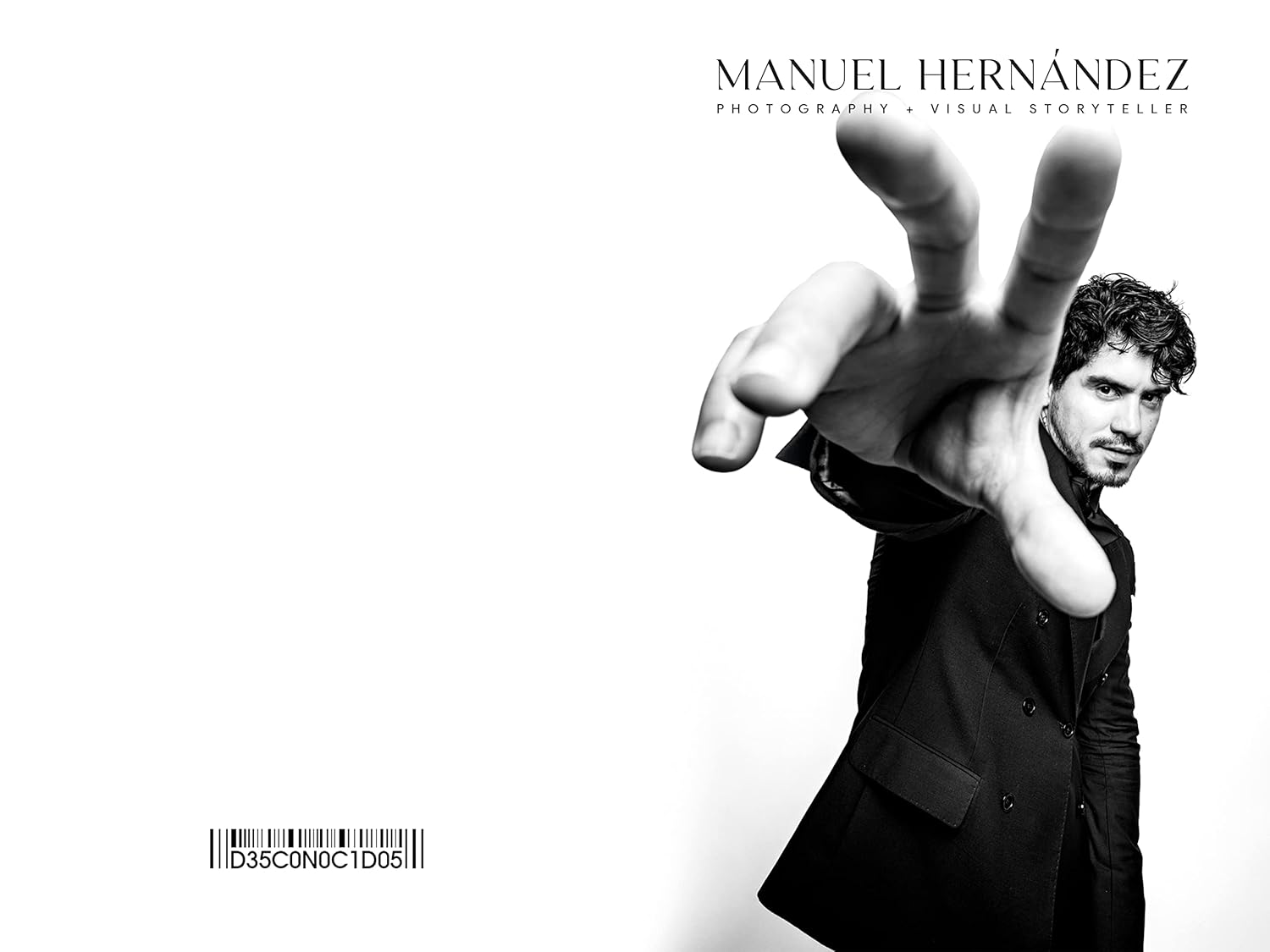 Manuel Hernandez: Photographer + Visual Storyteller (Spanish Edition)      Kindle Edition