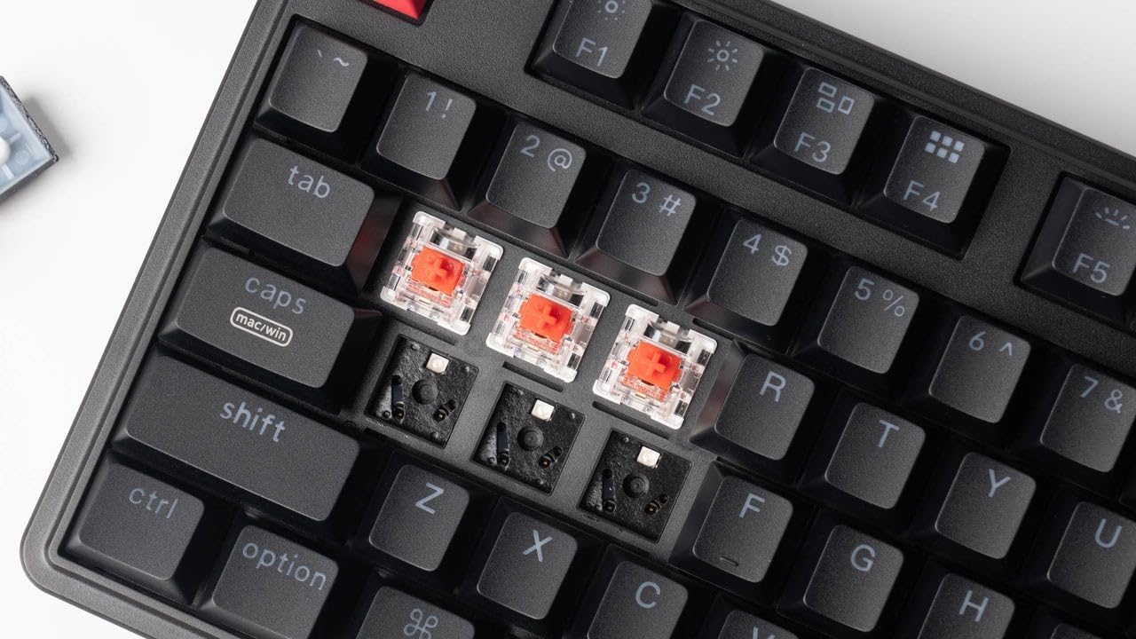 Keychron C3 Pro 8K – Tastiera Meccanica Wired 80% TKL ISO-IT con Polling Rate 8000Hz, QMK, Keycaps ABS, RGB, Hot-Swap e Switch Super Red