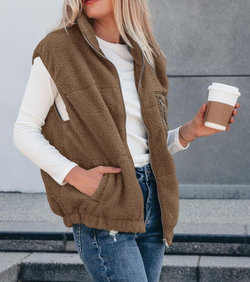 Women's Oversized Sherpa Vest Casual Warm Fleece Fuzzy Jackets Sleeveless Zip Up Cozy Vests Outerwear with Pockets - Image 3