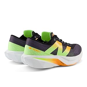 Amazon | [ニューバランス] ランニングシューズ FuelCell Rebel