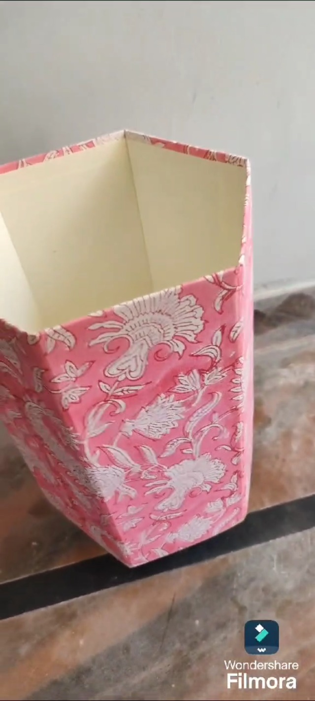 Image of Floral Hand Block Printed 3.3 Gallon Decorative Waste Basket - Eco-Friendly Cardboard Trash Can, Plastic-Free & Sustainable, Perfect for Christmas and Housewarming Gifts (1, Pink MUKAT)
