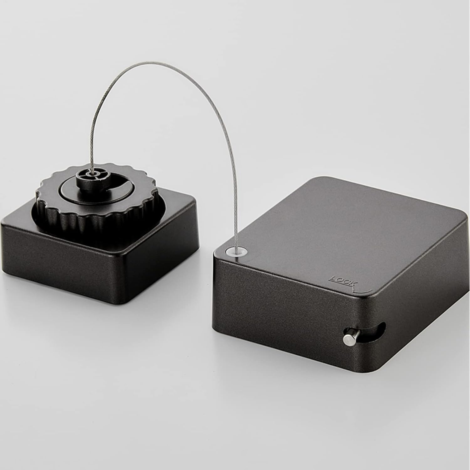 Reel Clothesline,Retractable Washing Lines,Extendable Laundry Line for Outside and Inside,Load Capacity 55.5 Lbs,Wall Mount for Garden,Courtyard,Bedroom,Black