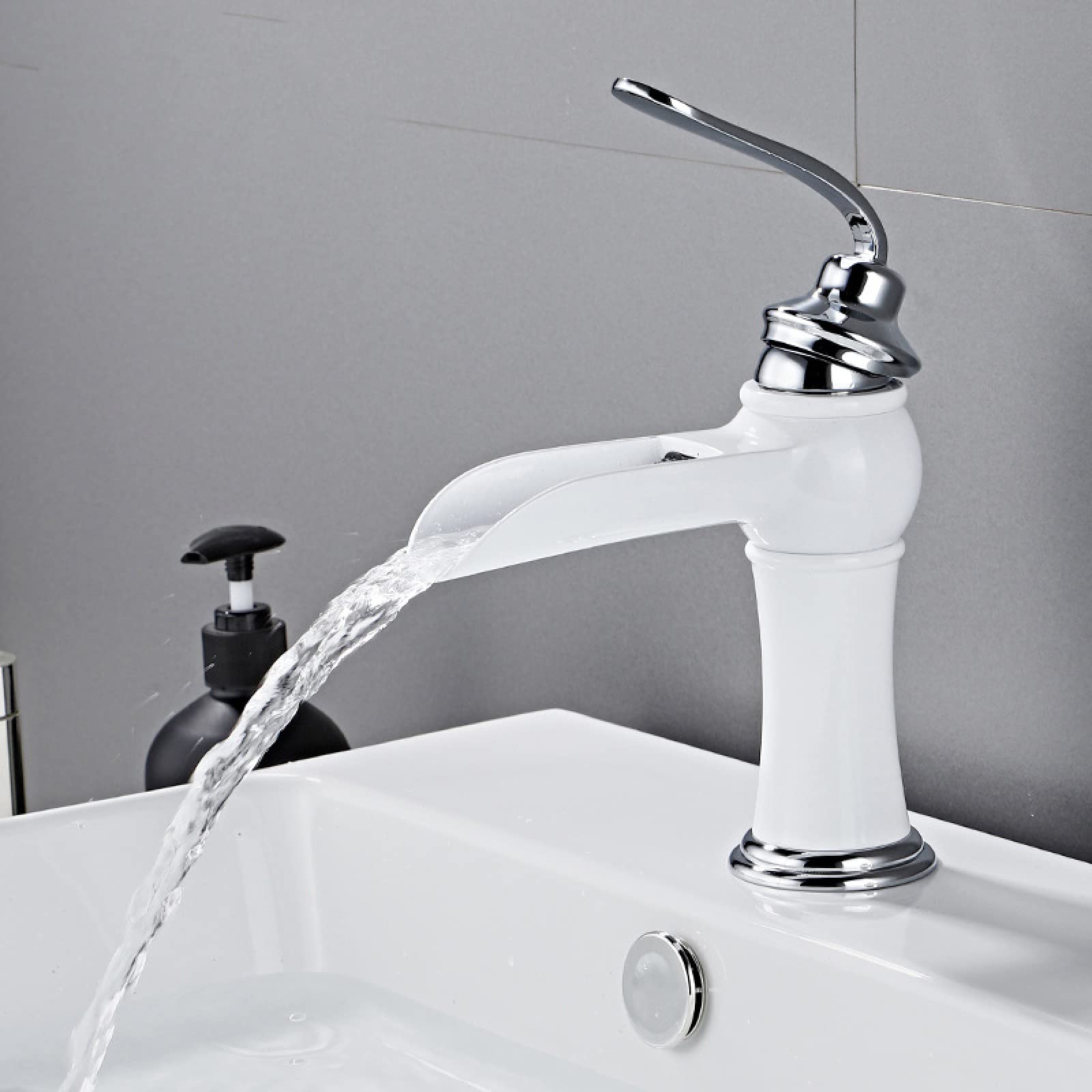 Robinet cascade de salle de bain argenté en laiton massif avec mitigeur eau chaude et froide