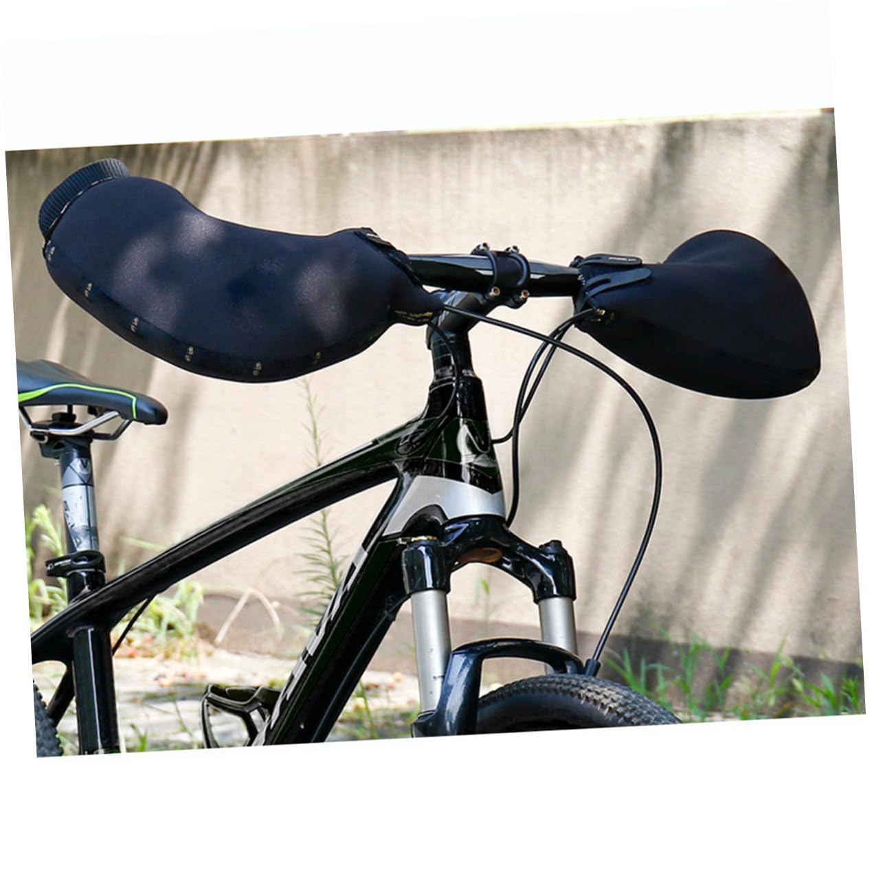 Winddichte Fahrradlenkerhandschuhe Schwarz aus Neopren und Baumwolle 1 Paar Warme Winterhandschuhe für Mountainbike und E Bike bei Kaltem Winter