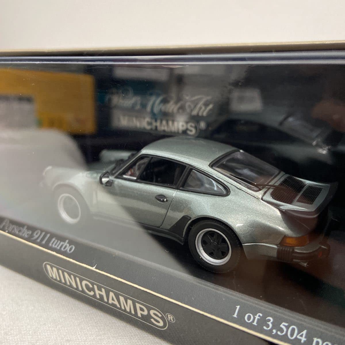 Amazon | MINICHAMPS 1/43 PORSCHE 911 turbo 1977年 930型 PMA